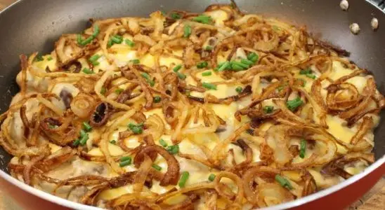 Carne ao molho de cebola: o sabor dessa receita vai surpreender toda sua família 3 carne ao molho de cebola