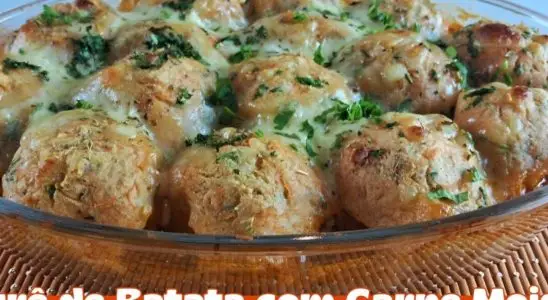 Purê de batata com carne moída bem cremoso, simples de fazer e agrada todo mundo 4 purê de batata com carne moída