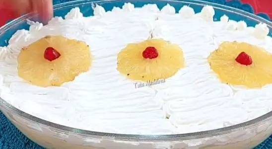 Gelado de abacaxi refrescante e gostoso: sobremesa perfeita para o almoço de domingo 4 gelado de abacaxi