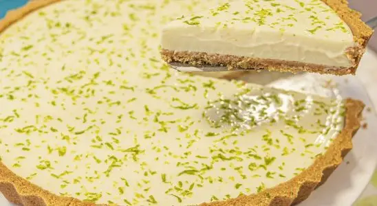 Torta de limão cremosa e refrescante: sobremesa perfeita que todo mundo se apaixona 2 torta de limão