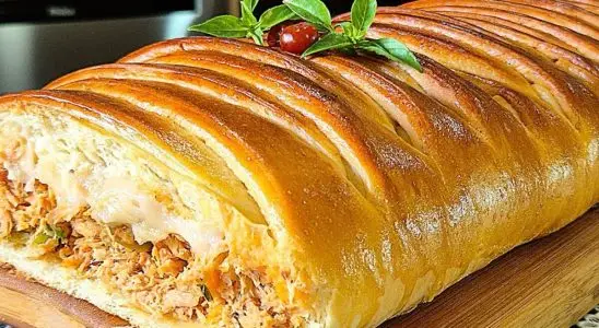 Pão caseiro recheado fofinho e saboroso, receita simples que conquista todo mundo 3 PÃO CASEIRO RECHEADO