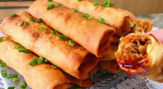 Rolinho primavera super crocante por fora e recheio saboroso, receita fácil de fazer em casa 2 ROLINHO PRIMAVERA