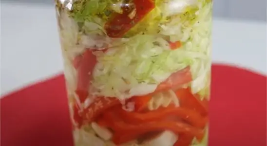 Conserva de repolho: picante, crocante e perfeita para acompanhar churrascos e lanches 1 conserva de repolho