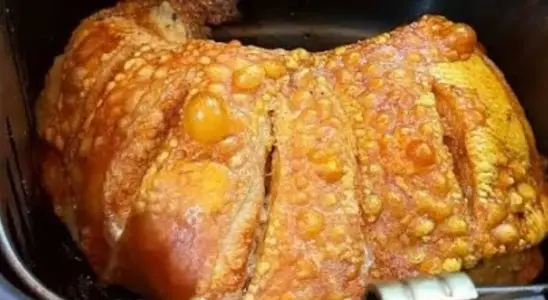 Panceta na air fryer com pururuca crocante, receita econômica e sem sujeira 1 panceta na air fryer