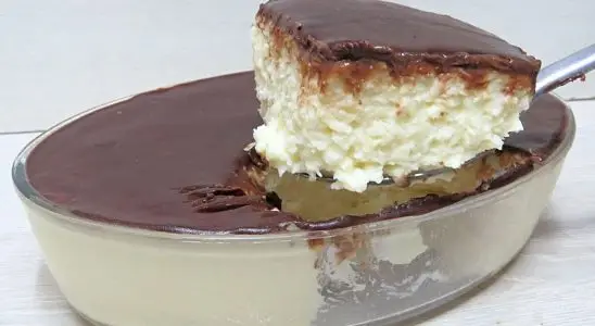 Gelado de coco simples cremoso e muito fácil de fazer que cabe em qualquer dia da semana 1 gelado de coco
