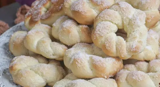 Rosquinha de sal amoníaco: a receita da vovó fácil e rápida para um café da tarde de dar água na boca 4 rosquinha de sal amoníaco