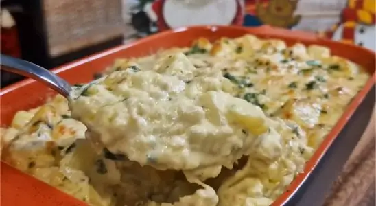 Bacalhau com natas super cremoso e muito fácil de preparar para brilhar na sua ceia de Natal 1 bacalhau com natas