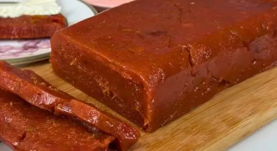 Goiabada cascão caseira: aprenda a fazer essa delícia com apenas 3 ingredientes e sem segredos 1 goiabada cascão caseira