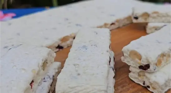Torrone caseiro de natal tipo americano: doce fácil e rápido de fazer para o Natal 4 torrone caseiro de natal