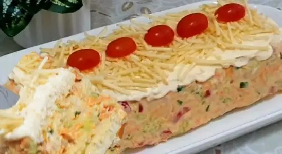 Torta fria ou bolo salgado: lanche delicioso que é cara do natal 2 torta fria