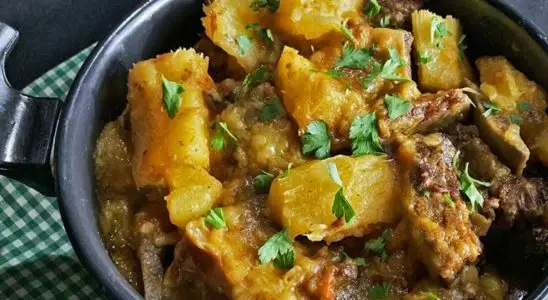 Vaca atolada mineira: a receita tradicional que desmancha na boca e é perfeita para o almoço. 3 vaca atolada mineira