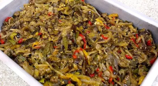 Caponata de berinjela: antepasto delicioso para servir como entrada ou acompanhamento 1 caponata de berinjela