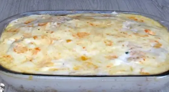 Macarrão de forno: o prato completo de frango cremoso para preparar o almoço da família de um jeito super fácil. 2 macarrão de forno