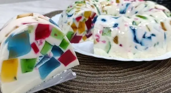 Mosaico de gelatina: a sobremesa colorida e super econômica para sua festa de fim de ano. 2 mosaico de gelatina