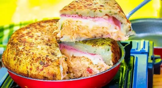 Como fazer batata recheada na frigideira: aprenda uma dica infalível para preparar essa refeição rápida e muito gostosa 1 batata recheada na frigideira