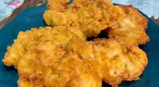 Frango frito crocante: depois que aprender a fazer assim, você nunca mais vai querer outro jeito 3 frango frito crocante