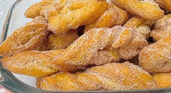 Orelha de gato: receita de massa sequinha e muito fácil de fazer, que fica igualzinha àquela que a gente comia na casa da vovó 1 orelha de gato