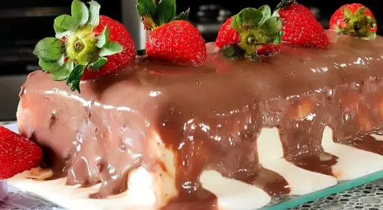 Sorvetão cremoso e muito refrescante para você preparar nos dias de calor e servir uma sobremesa que agrada adultos e crianças 1 sorvetão cremoso