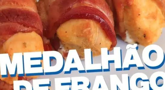 Como fazer medalhão de frango com bacon suculento e douradinho para nunca mais querer frango de outro jeito 2 medalhão de frango com bacon