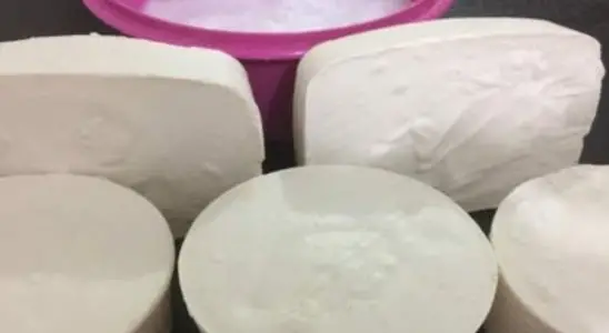 Sabão caseiro feito com apenas 3 ingredientes para você economizar e ter uma limpeza poderosa 1 sabão caseiro