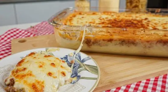 Escondidinho de carne moída fácil, rápido e delicioso, uma refeição completa e nutritiva 1 Escondidinho de carne moída