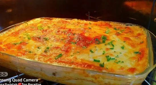 Lasanha de frango sem glúten, que fica super recheada e deliciosa, para saborear sem culpa 1 Lasanha de frango sem glúten