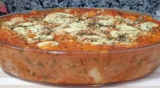 Macarrão cremoso de forno gratinado, um prato único perfeito para aqueles dias de correria 1 Macarrão cremoso de forno