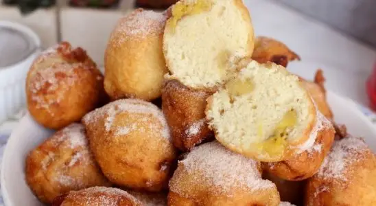Bolinho de chuva com banana, muito fofinho e cheiroso, para saborear com um café quentinho 1 Bolinho de chuva com banana