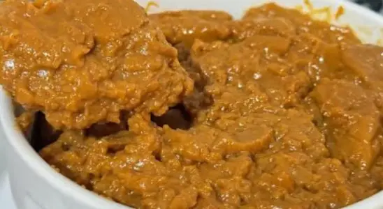 Leite condensado cozido na panela de pressão, o recheio perfeito para seus bolos, doces e pudins 4 Leite condensado cozido