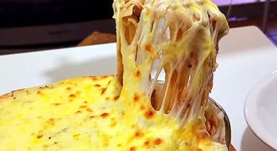 Macarrão gratinado cremoso: uma receita de forno simples de fazer e que fica irresistível 1 Macarrão gratinado cremoso