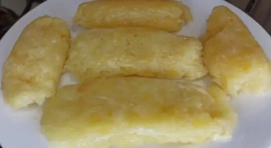Pamonha de macaxeira pronta em poucos minutos, para você saborear um lanche delicioso 4 Pamonha de macaxeira