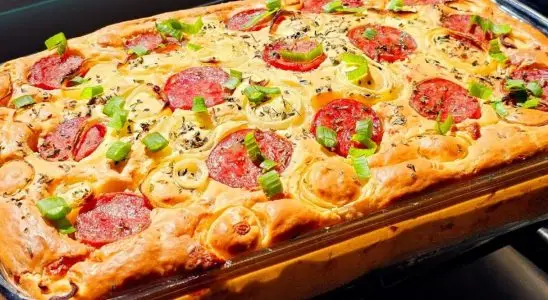 Torta de calabresa de liquidificador: uma opção de lanche rápido, prático, saboroso e fofinho 2 Torta de calabresa