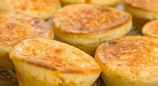 Tortinha de frango feita em poucos minutos, um lanche prático com um sabor irresistível 4 Tortinha de frango