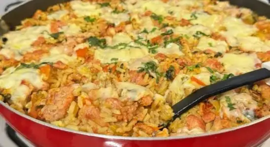 Arroz à toscana delicioso e bem caldoso, a opção perfeita para um almoço prático e completo 4 Arroz à toscana