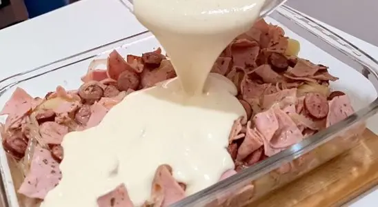 Batata ao molho cremoso: uma travessa deliciosa com presunto e muito queijo que a família vai amar 2 Batata ao molho cremoso