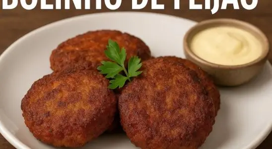 Bolinho de feijão, uma receita diferente e saborosa para servir como petisco ou acompanhamento 3 Bolinho de feijão