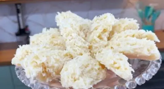 Cocada caseira feita com poucos ingredientes, deliciosa, e muito melhor do que a comprada 3 Cocada caseira