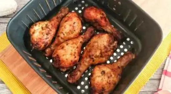 Frango frito na airfryer, que fica com a carne muito suculenta e aquela casquinha crocante 2 Frango frito na airfryer