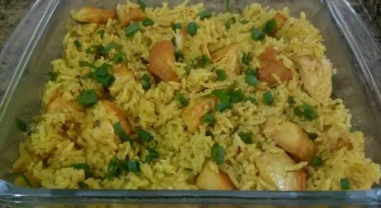 Galinhada rápida, fácil e deliciosa, para aquela refeição bem prática e muito nutritiva 4 Galinhada
