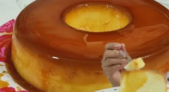 Pudim de coco, uma sobremesa irresistível que fica pronta rápido e tem um sabor de coco marcante 3 Pudim de coco