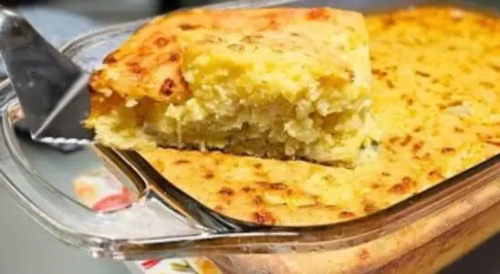 Sopa paraguaia de milho bem cremosa e com um sabor irresistível, para surpreender a todos 3 Sopa paraguaia de milho