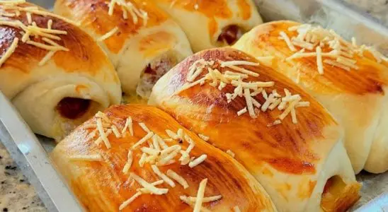 Enroladinho de salsicha delicioso e fácil de fazer, que vai agradar as crianças e os adultos também 2 Enroladinho de salsicha