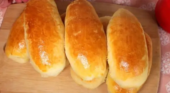 Pão de leite, que fica fofinho e macio, para tornar o café da manhã de Dia das Mães um momento especial 1 Pão de leite