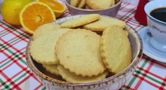 Biscoito amanteigado de laranja, que derrete na boca e fica com um aroma delicioso de fruta 1 Biscoito amanteigado de laranja