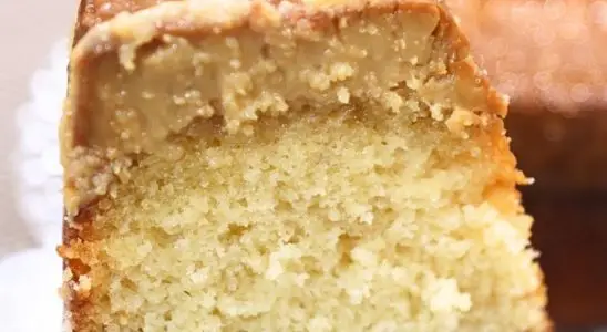 Bolo que já sai recheado do forno super fofinho e prático, para surpreender a família na hora do café 2 Bolo que já sai recheado do forno