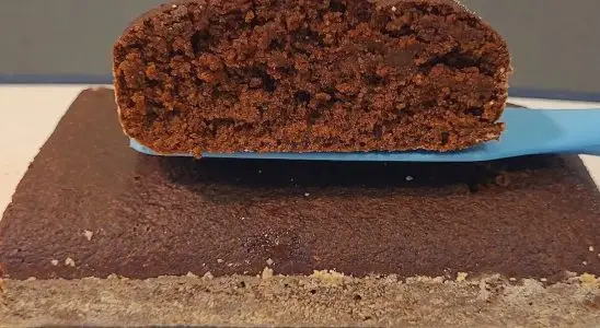 Bolo de chocolate com aveia bem cremoso, delicioso e saudável, feito de forma rápida 4 Bolo de chocolate com aveia