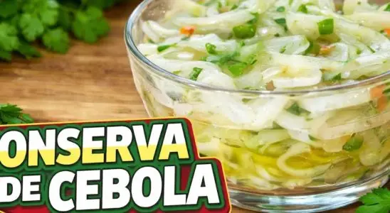 Conserva de cebola muito bem temperada com ervas e azeite que dura bastante na geladeira 4 Conserva de cebola