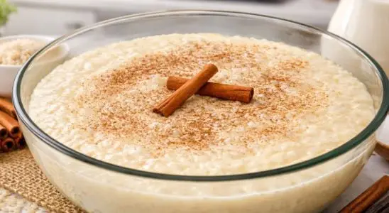Arroz doce tradicional bem cremoso e com aquele toque acolhedor de receita de vó 1 Arroz doce