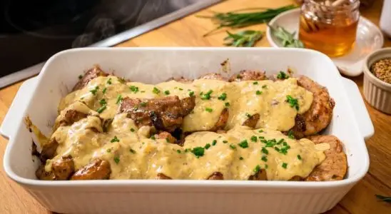 Filé suíno com molho especial bem encorpado e saboroso, para você preparar de um jeito fácil 2 Filé suíno com molho
