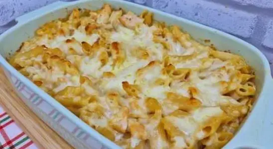 Macarrão gratinado com frango bem queijudo e com um molho divino, uma refeição incrível 3 Macarrão gratinado com frango